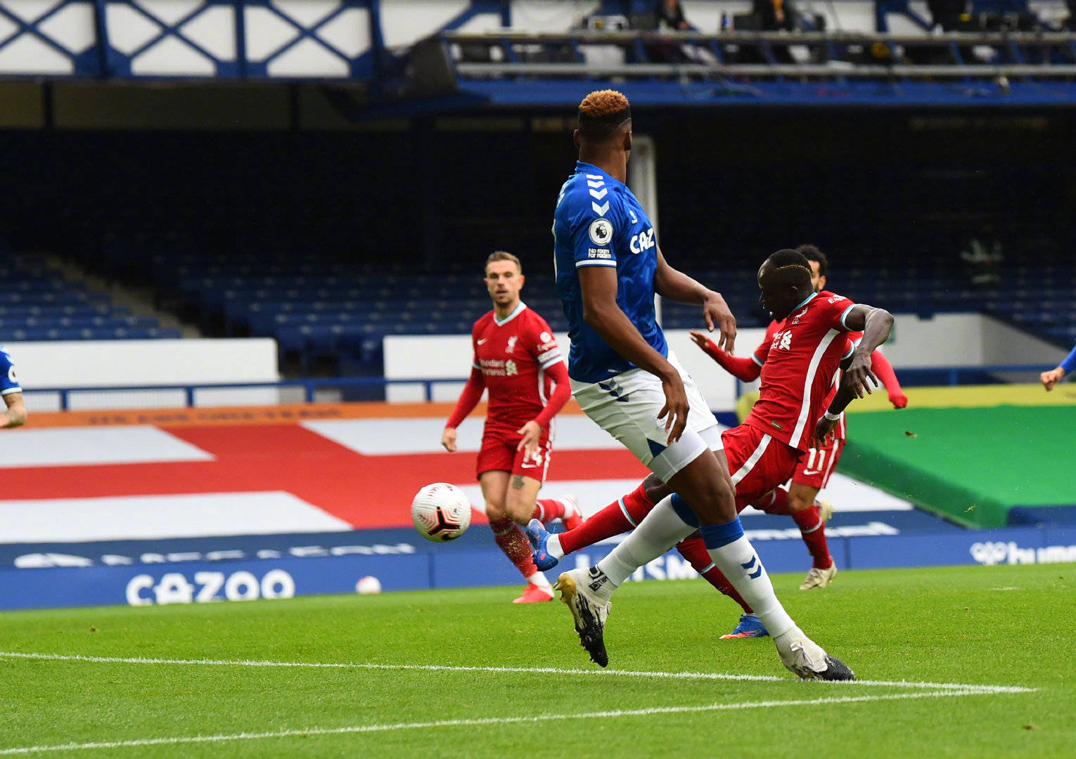 临门一脚效 临门一脚效